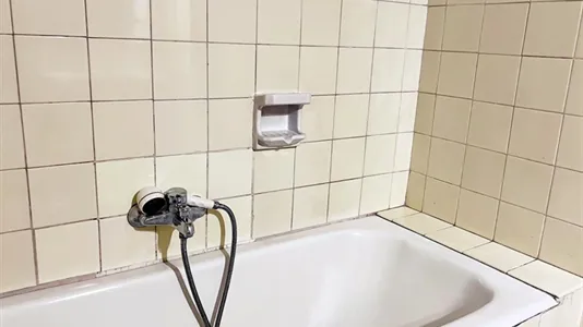 Rooms in Madrid Moncloa-Aravaca - photo 10