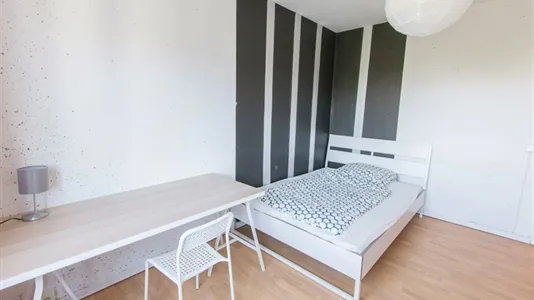 Rooms in Berlin Lichtenberg - photo 2