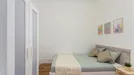 Room for rent, Lisbon (region), &lt;span class=&quot;blurred street&quot; onclick=&quot;ProcessAdRequest(12775045)&quot;&gt;&lt;span class=&quot;hint&quot;&gt;See streetname&lt;/span&gt;[xxxxxxxxxxxxx]&lt;/span&gt;