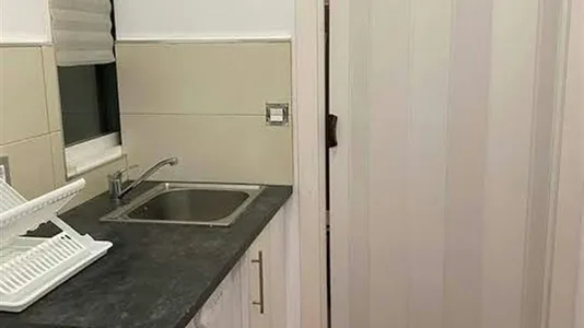 Rooms in Madrid Chamberí - photo 10