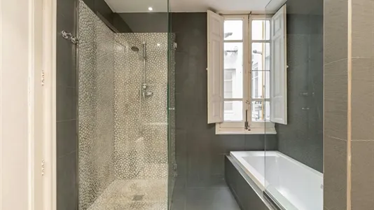 Rooms in Valencia Ciutat Vella - photo 10