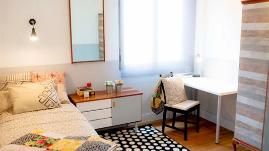 Rooms in Bilbao - photo 5