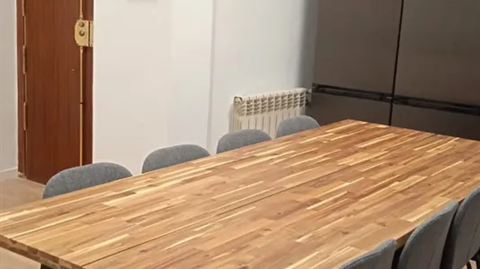 Rooms in Madrid Centro - photo 5