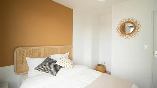 Rooms in Lyon - photo 4