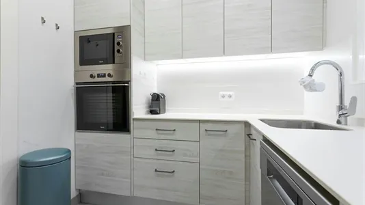 Apartments in Barcelona Eixample - photo 7