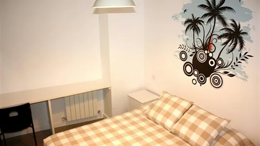 Rooms in Madrid Centro - photo 1