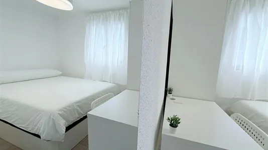 Rooms in Los Berrocales - photo 8