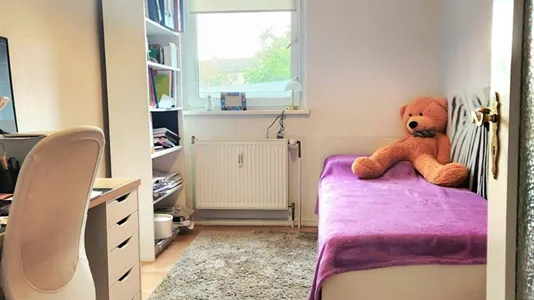 Apartments in Location is not specified - photo 9