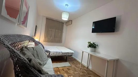 Rooms in Las Barranquillas - photo 3