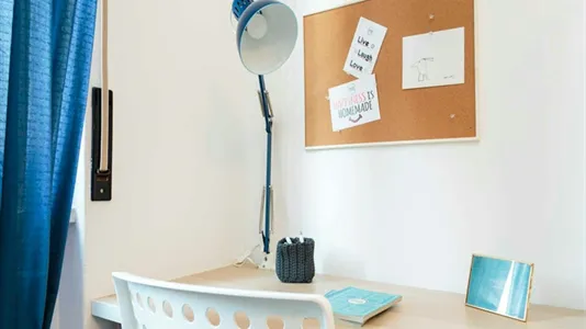 Rooms in Milano Zona 8 - Fiera, Gallaratese, Quarto Oggiaro - photo 6