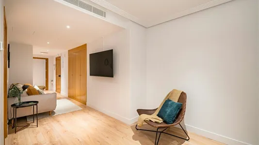 Rooms in Madrid Chamartín - photo 4