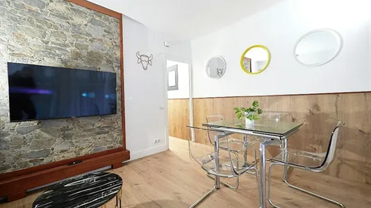 Apartments in Barcelona Eixample - photo 3