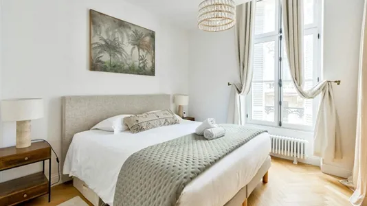 Apartments in Bordeaux - photo 3
