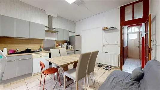 Rooms in Lille - photo 3