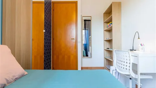 Rooms in Roma Municipio IX – EUR - photo 4