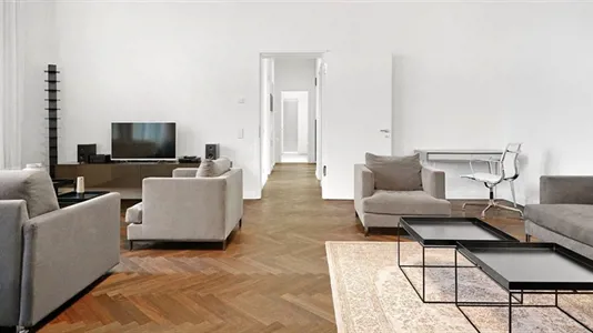 Apartments in Berlin Mitte - photo 3