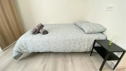 Rooms in Madrid Ciudad Lineal - photo 3