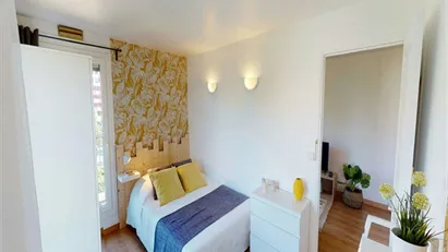 Room for rent in Nanterre, Île-de-France