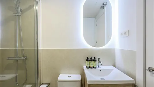 Apartments in Madrid Centro - photo 8