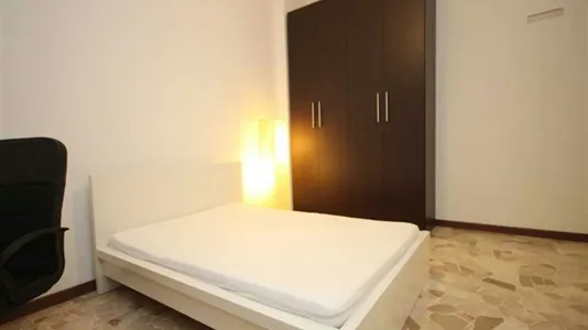 Rooms in Milano Zona 6 - Barona, Lorenteggio - photo 2