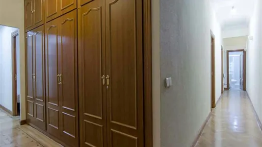 Rooms in Madrid Chamberí - photo 5