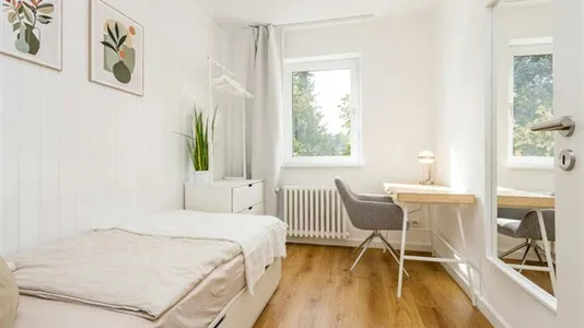 Apartments in Berlin Steglitz-Zehlendorf - photo 3