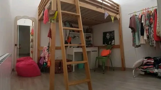 Houses in Bárcena de Pie de Concha - photo 10