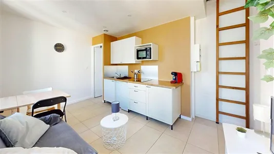 Apartments in Saint-Étienne - photo 3