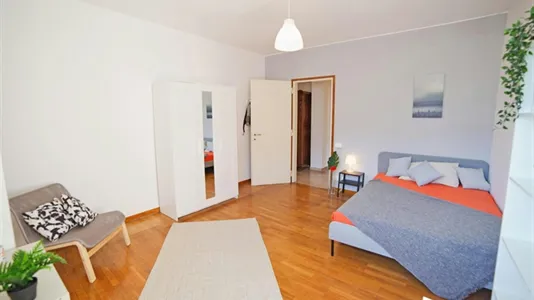 Rooms in Lecco - photo 4