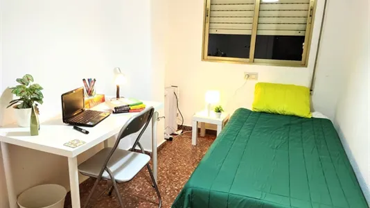 Rooms in Burjassot - photo 10