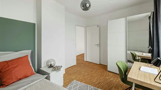 Rooms in Location is not specified - photo 1