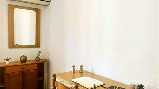 Rooms in Moncada - photo 3