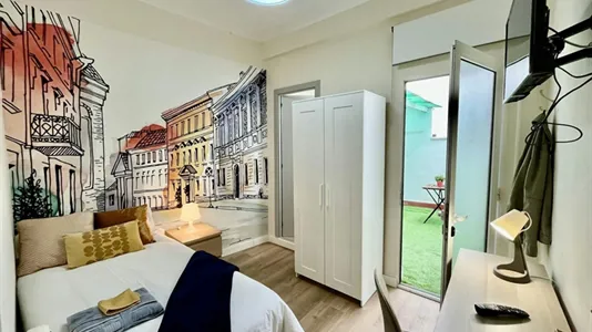 Rooms in Zaragoza - photo 1