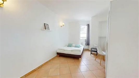 Rooms in Lyon - photo 1