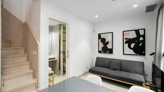 Apartments in Barcelona Ciutat Vella - photo 10