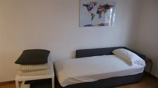 Apartments in Barcelona Ciutat Vella - photo 5