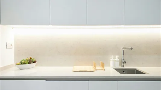 Apartments in Barcelona Ciutat Vella - photo 5