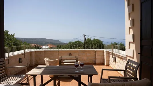 Houses in Apokoronas - photo 5