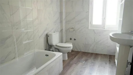 Rooms in Madrid Chamberí - photo 9