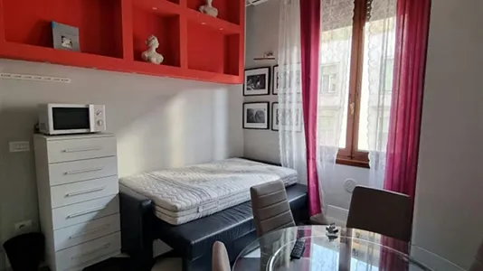 Rooms in Florence - photo 2