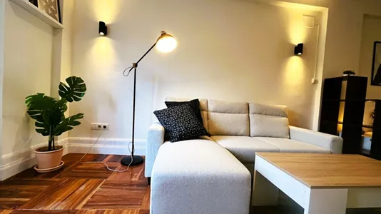 Rooms in Bilbao - photo 5