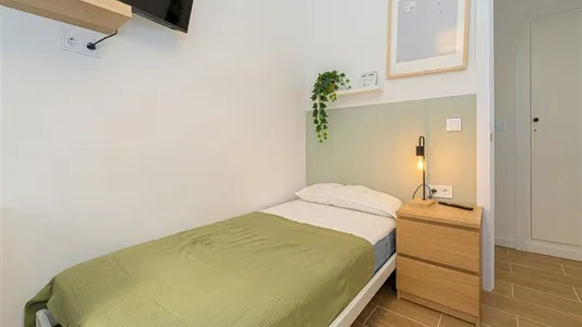 Rooms in Alicante/Alacant - photo 1