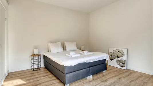 Apartments in Location is not specified - photo 6