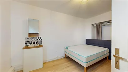 Room for rent in Caen, Normandie