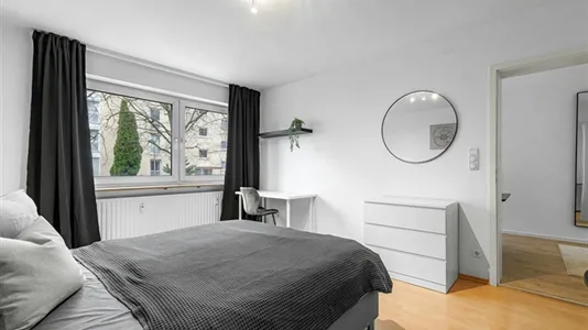 Rooms in Munich Thalkirchen-Obersendling-Forstenried-Fürstenried-Solln - photo 2