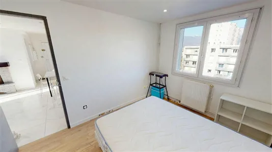 Apartments in Grenoble - photo 3