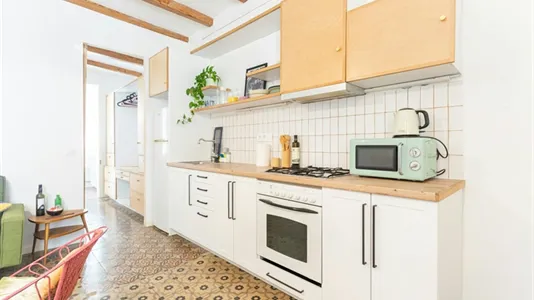 Apartments in Barcelona Eixample - photo 9