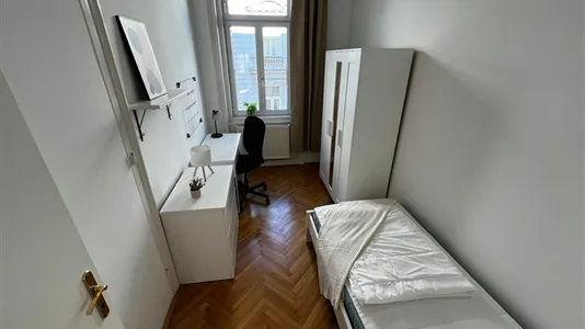 Rooms in Wien Neubau - photo 5