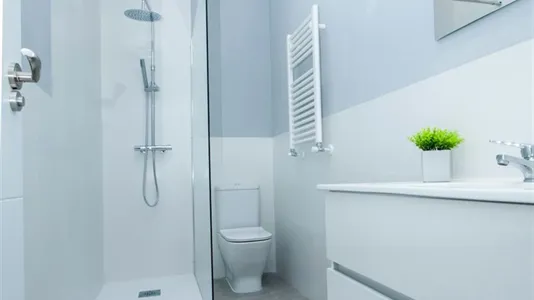 Rooms in Madrid Chamberí - photo 8