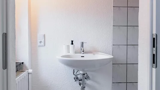 Rooms in Location is not specified - photo 9